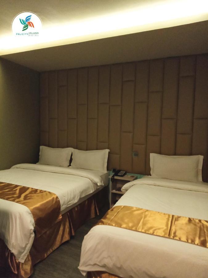 Felicity Island Hotel Lapu-Lapu City Exterior photo
