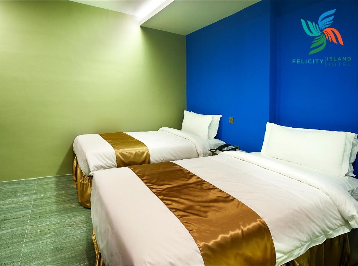 Felicity Island Hotel Lapu-Lapu City Exterior photo